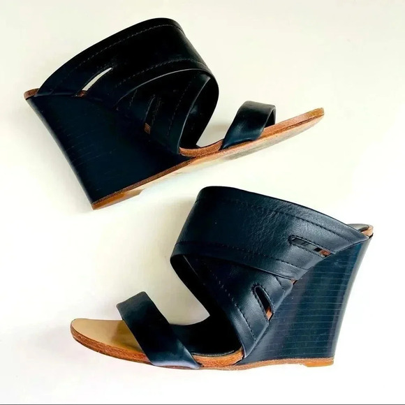 Rag & Bone Shaw Mules In Black - Picture 2 of 9